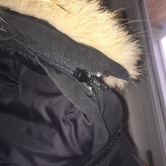 Canada Goose Langford Parka-Fusion Jacket - Picture 7 of 7